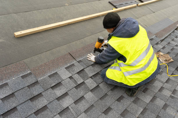 Best Roof Repair Services  in Gillett, WI